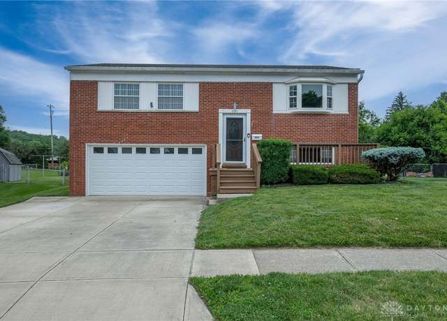 Property at 321 Ellenwood Dr, West Carrollton, OH 45449, 4 beds, 2 baths
