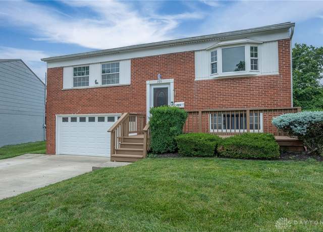 Property at 321 Ellenwood Dr, West Carrollton, OH 45449, 4 beds, 2 baths