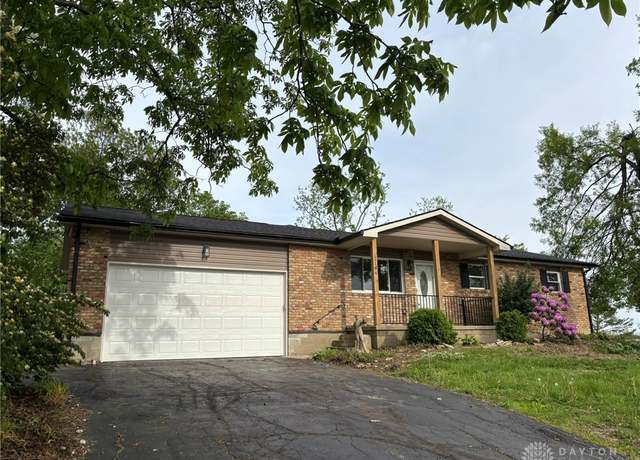 Property at 2186 Ridge Rd, Springfield, OH 45502, 3 beds, 1.5 baths
