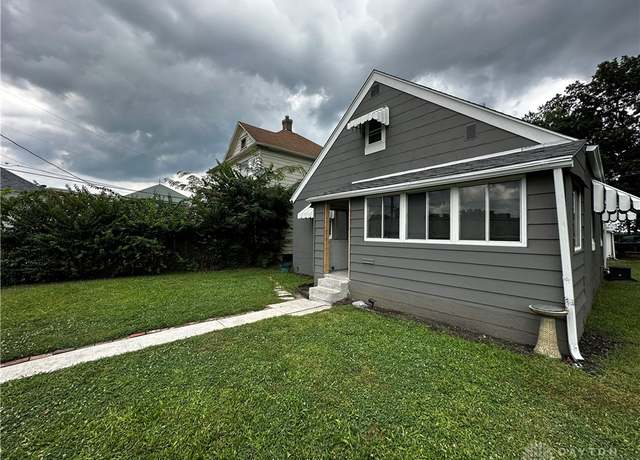 Property at 1020 Saint Adelbert Ave, Dayton, OH 45404, 3 beds, 1 bath