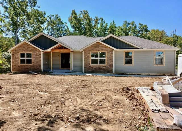 Property at 786 Greenland Dr, Eaton, OH 45320, 4 beds, 3 baths