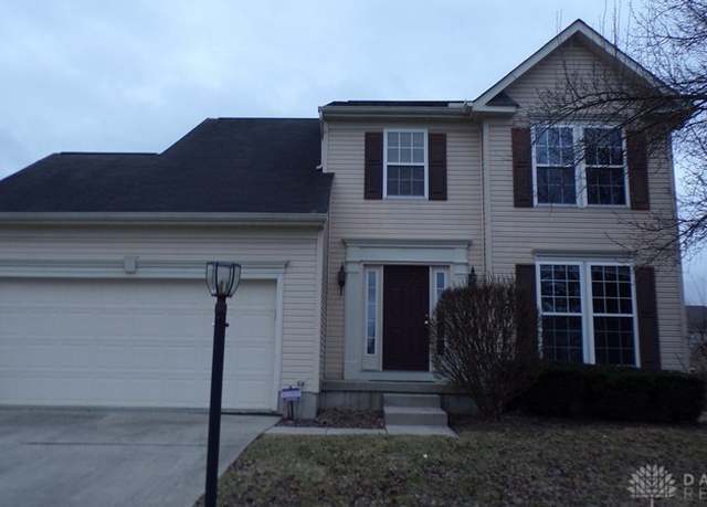 Property at 5462 Fairford Ct, Dayton, OH 45414, 3 beds, 2.5 baths