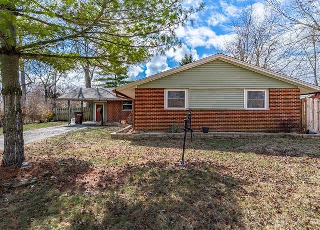 Property at 800 Mapleside Dr, Trotwood, OH 45426, 3 beds, 1.5 baths