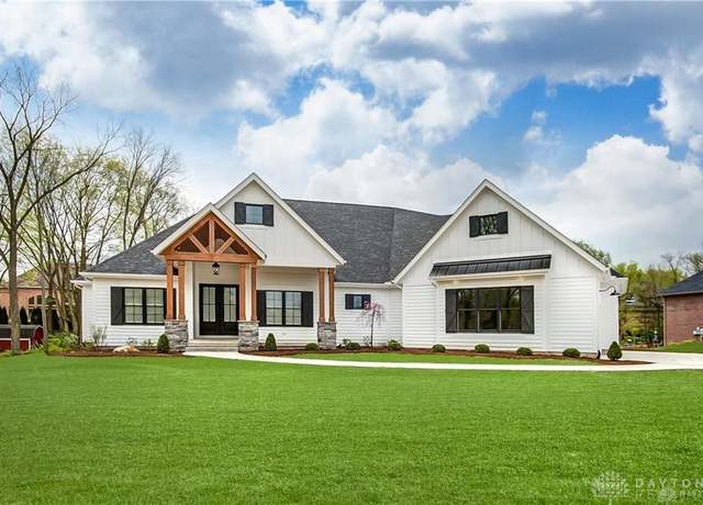 Property at 350 Windmere Dr, Troy, OH 45373, 4 beds, 3.5 baths