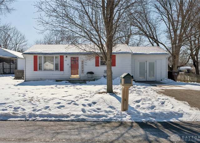 Property at 153 Montgomery Ave, Franklin, OH 45005, 2 beds, 1 bath