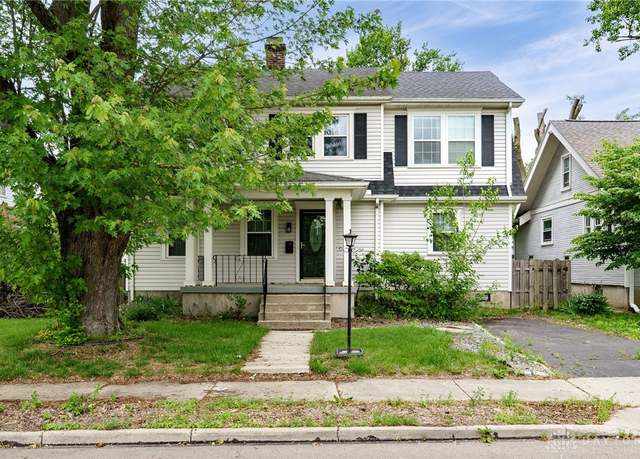 Property at 1809 Shroyer Rd, Oakwood, OH 45419, 4 beds, 3.5 baths