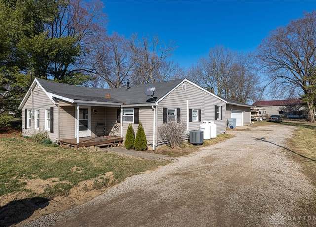 Property at 64 Bennett Dr, Chillicothe, OH 45601, 2 beds, 1 bath