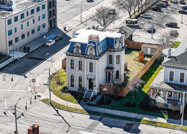 Property at 208 W Monument Ave, Dayton, OH 45402, 5 beds, 3.5 baths