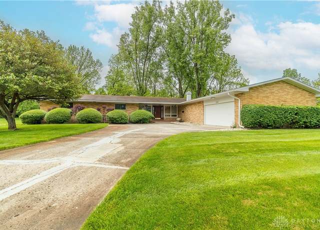 Property at 3114 Marlay Rd, Dayton, OH 45405, 4 beds, 3 baths