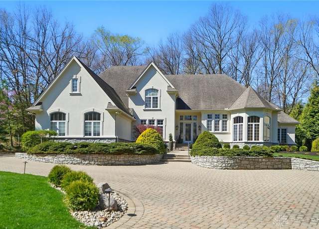 Property at 3625 Wood Hollow Rd, Kettering, OH 45429, 4 beds, 6 baths