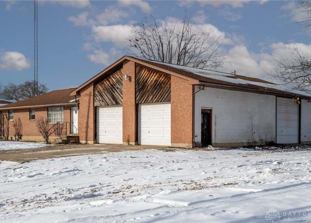 Property at 723 Brantly Ave, Riverside, OH 45404, 3 beds, 1.5 baths