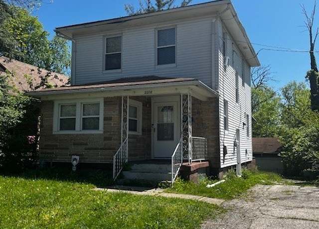 Property at 2218 Rugby Rd, Dayton, OH 45406, 3 beds, 1 bath