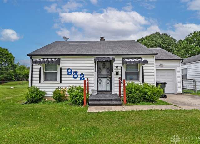 Property at 932 Crestmore Ave, Dayton, OH 45402, 3 beds, 1 bath