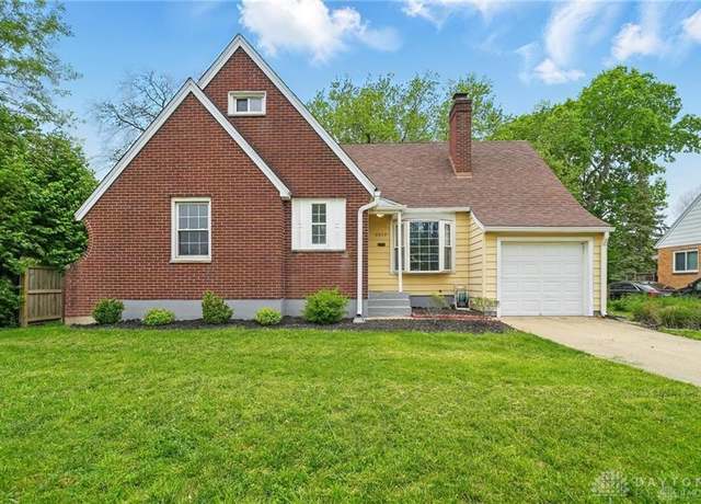 Property at 2917 California Ave, Kettering, OH 45419, 4 beds, 2 baths