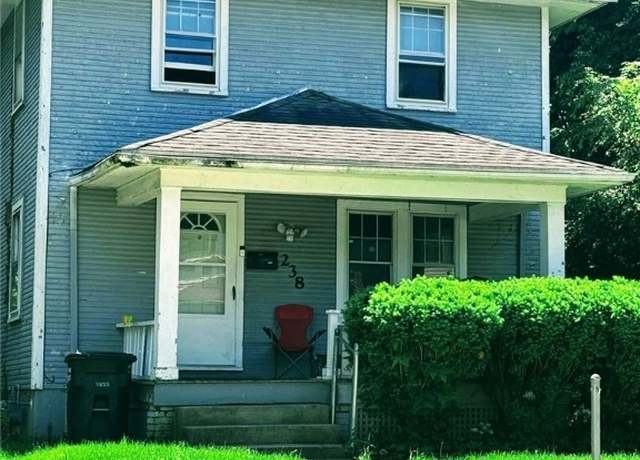 Property at 238 E Maplewood Ave, Dayton, OH 45405, 2 beds, 1 bath