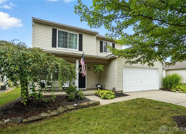 Property at 420 W Pugh Dr, Springboro, OH 45066, 3 beds, 2.5 baths