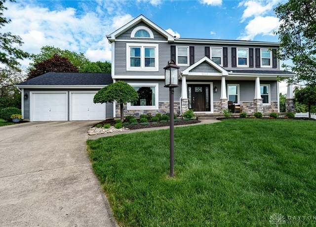 Property at 2210 Woodedge Ct, Miamisburg, OH 45342, 4 beds, 2.5 baths