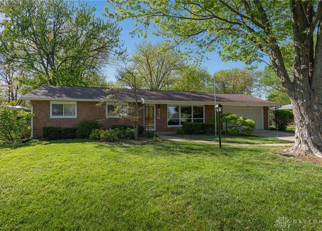 Property at 3211 Bechtel Dr, Franklin Twp, OH 45005, 3 beds, 2 baths