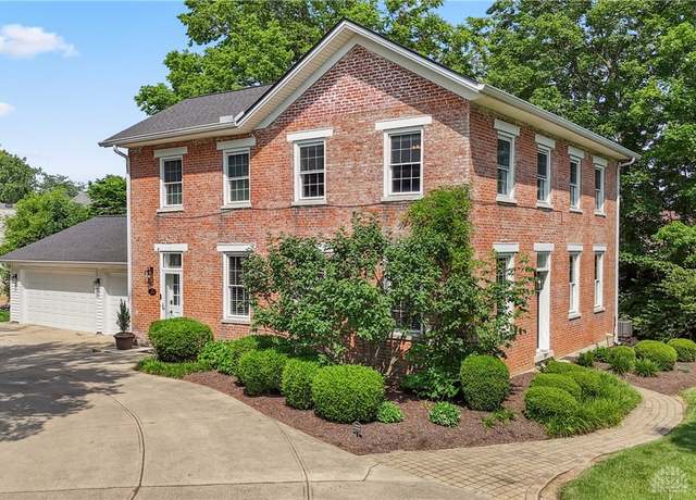 Property at 3886 W Franklin St, Bellbrook, OH 45305, 2 beds, 2 baths