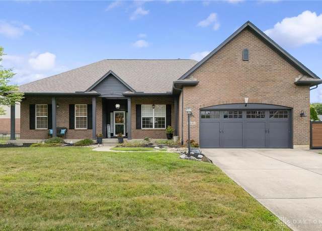 Property at 4220 Grace Cir, Beavercreek, OH 45431, 5 beds, 3 baths