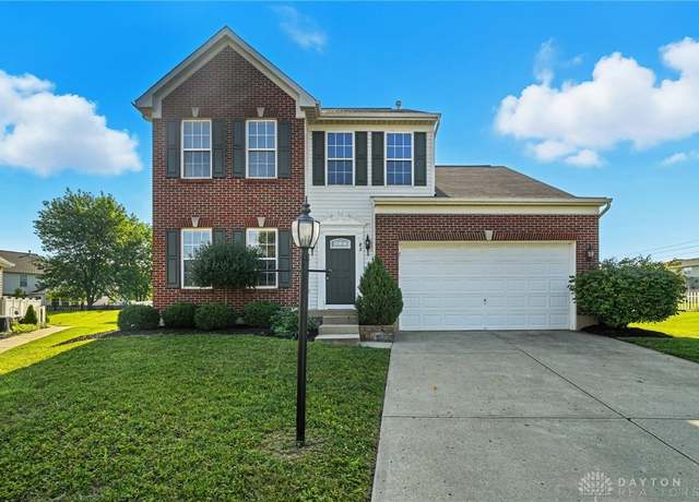 Property at 82 Mccullough Dr, Springboro, OH 45066, 3 beds, 2.5 baths
