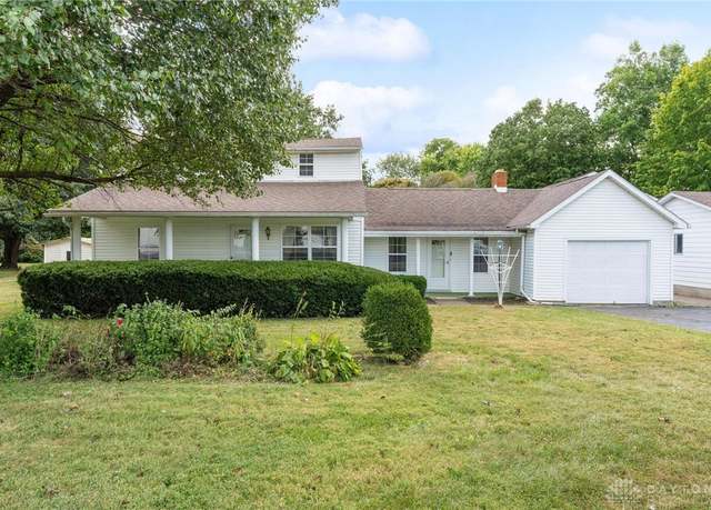 Property at 2649 Factory Rd, Springboro, OH 45066, 3 beds, 1.5 baths