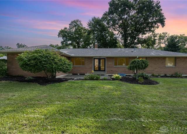 Property at 4824 Far Hills Ave, Dayton, OH 45429, 3 beds, 2 baths