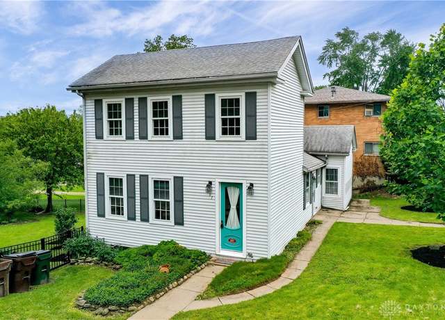 Property at 397 Chapman St, Waynesville, OH 45068, 4 beds, 2 baths
