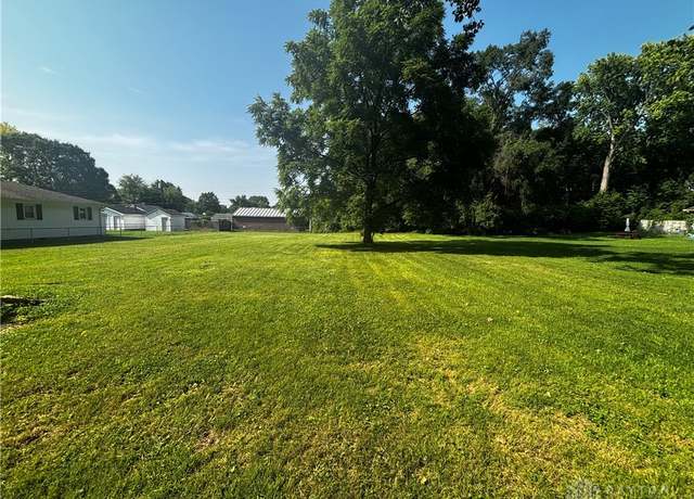Property at 4533 Fairpark Ave, Dayton, OH 45431
