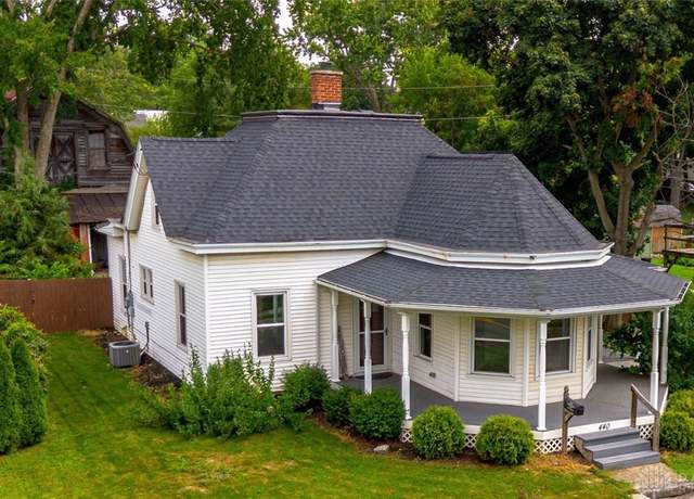 Property at 440 E Main St, Lebanon, OH 45036, 3 beds, 2 baths