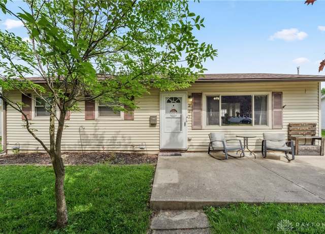 Property at 227 Lowell Rd, Xenia, OH 45385, 3 beds, 1 bath