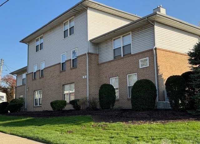 Property at 978 Irving Ave #52, Dayton, OH 45419, 2 beds, 2 baths
