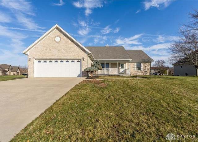 Property at 2108 Eagles Lake Dr, Piqua, OH 45356, 3 beds, 2 baths