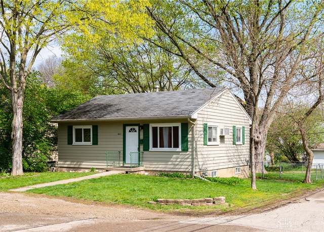 Property at 1611 Sacramento Ave, Dayton, OH 45409, 2 beds, 1 bath