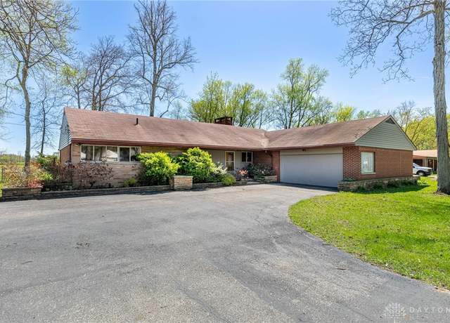 Property at 350 N Diamond Mill Rd, New Lebanon, OH 45345, 4 beds, 2.5 baths