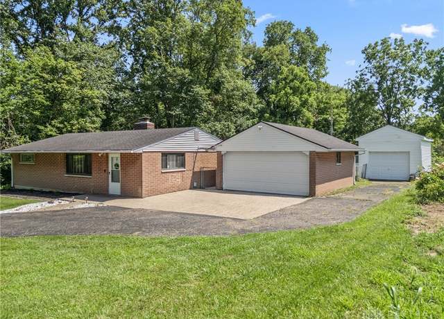 Property at 2790 Sears Rd, Spring Valley Twp, OH 45370, 2 beds, 1 bath