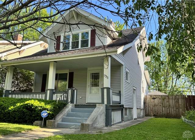 Property at 735 Greenlawn Ave, Dayton, OH 45403, 2 beds, 1.5 baths