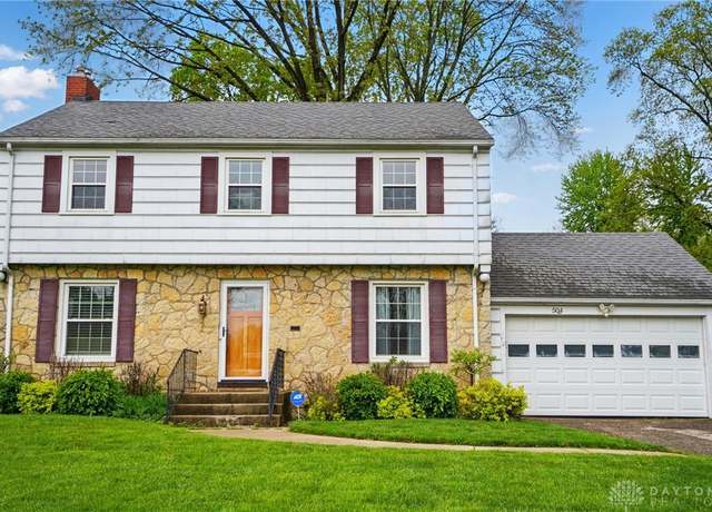 Property at 504 Dover Rd, Springfield, OH 45504, 3 beds, 2.5 baths