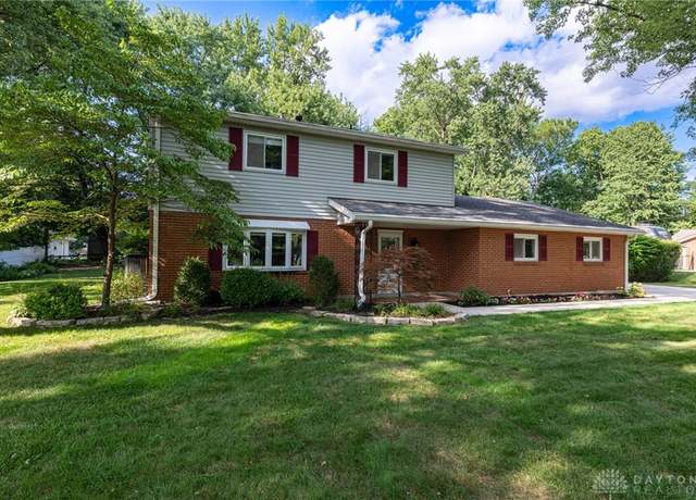 Property at 509 Deptford Ave, Washington Twp, OH 45429, 4 beds, 2.5 baths