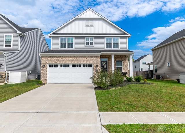 Property at 164 Cresting Rd, Fairborn, OH 45324, 4 beds, 2.5 baths
