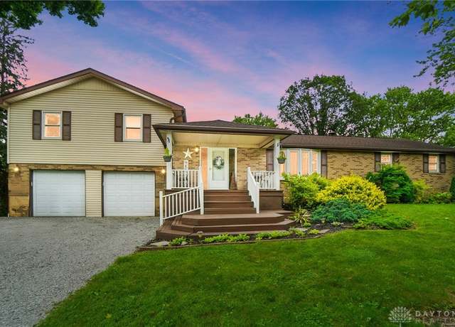 Property at 6737 E State Route 571, Tipp City, OH 45371, 6 beds, 2 baths