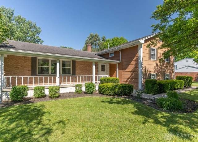 Property at 684 Barnhart Rd, Troy, OH 45373, 4 beds, 2.5 baths