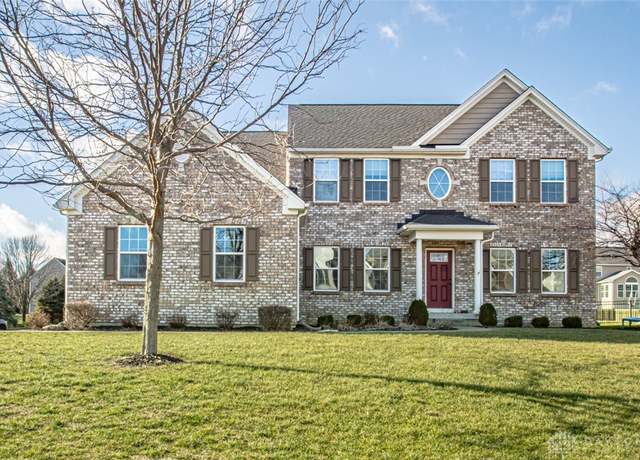 Property at 6821 Paragon Rd, Centerville, OH 45459, 5 beds, 3 baths