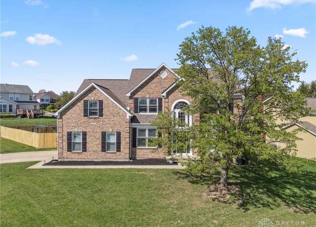 Property at 1252 Windsor Dr, Dayton, OH 45434, 6 beds, 3.5 baths