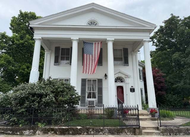 Property at 615 N Wayne St, Piqua, OH 45356, 5 beds, 2.5 baths