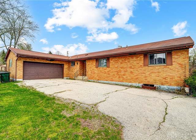 Property at 4969 Dayton Liberty Rd, Dayton, OH 45417, 4 beds, 2.5 baths