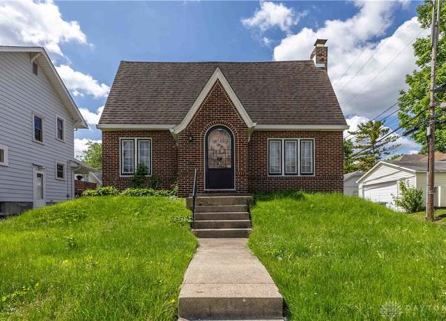 Property at 2312 Saint Charles Ave, Dayton, OH 45410, 3 beds, 3 baths