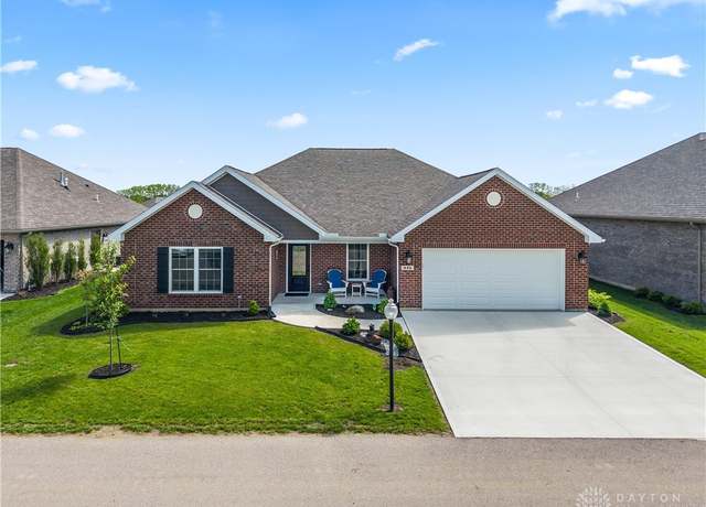 Property at 838 W Bentley Cir, Troy, OH 45373, 3 beds, 2 baths