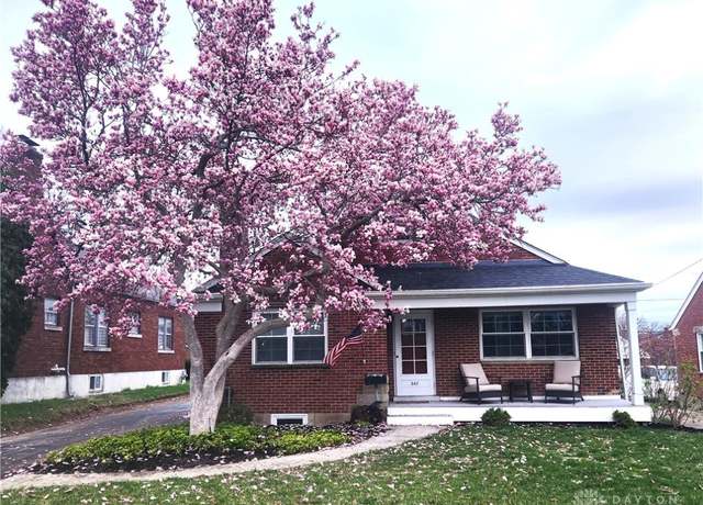 Property at 347 Lonsdale Ave, Oakwood, OH 45419, 3 beds, 3 baths