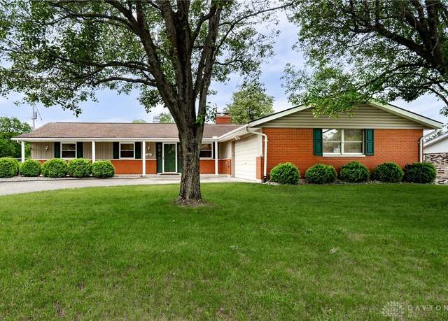 Property at 1252 Harmony Ln, Fairborn, OH 45324, 3 beds, 2.5 baths